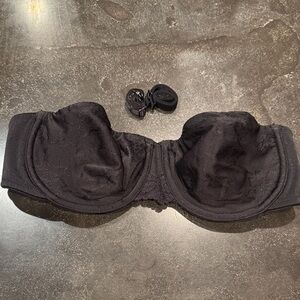 Warners Elegant Black Strapless Bra